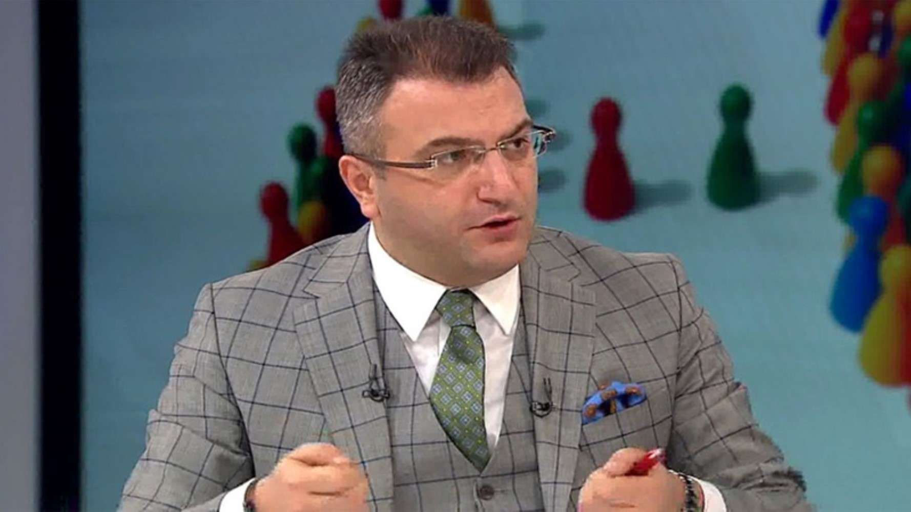 Gözler saat 12.00'ye çevrildi: Cem Küçük’ten Özgür Özel’in yapacağı açıklama hakkında iddia!