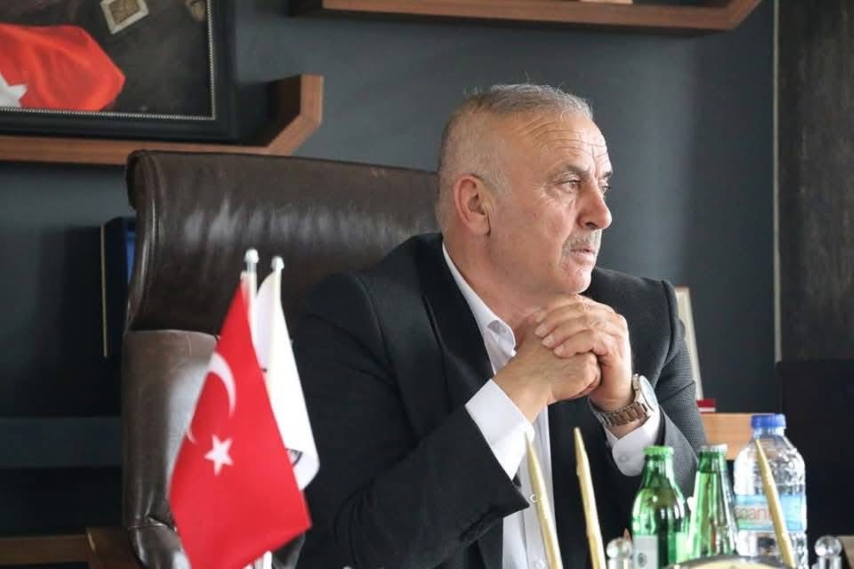 İsmail Saymaz isimleri açıkladı: Bugün AKP'ye katılacak 9 belediye başkanı belli oldu!