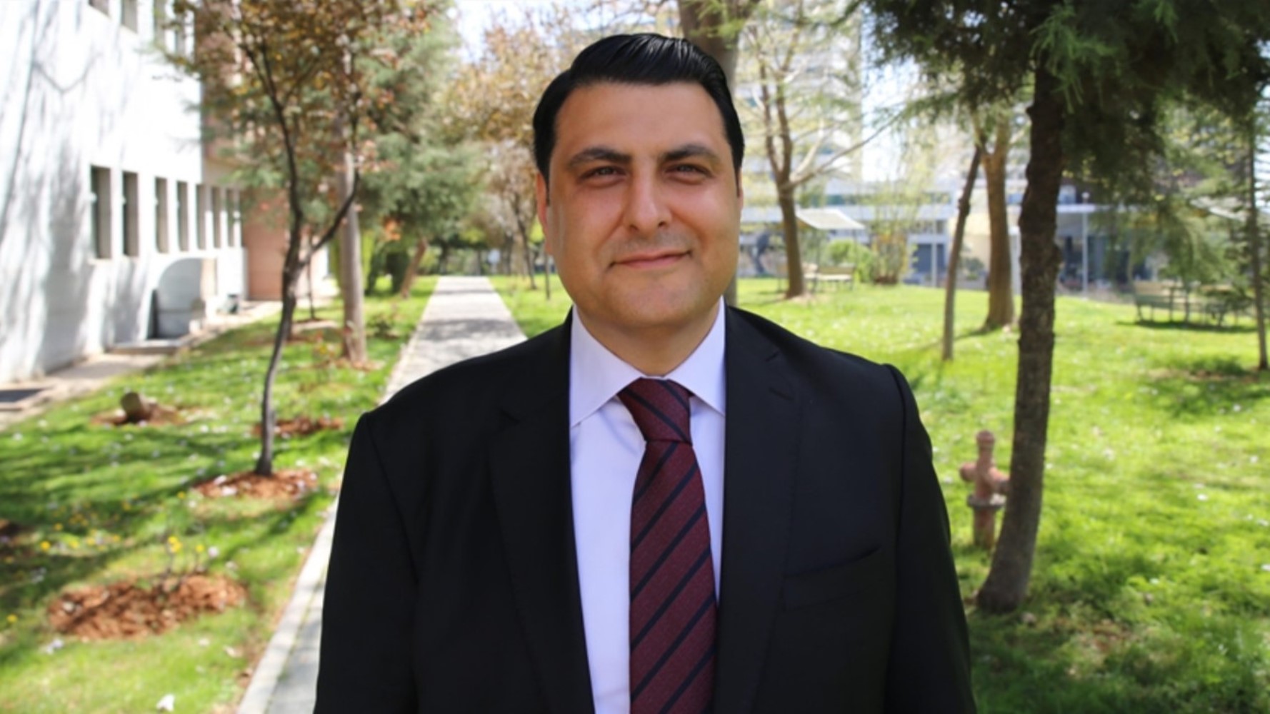 İsmail Saymaz isimleri açıkladı: Bugün AKP'ye katılacak 9 belediye başkanı belli oldu!