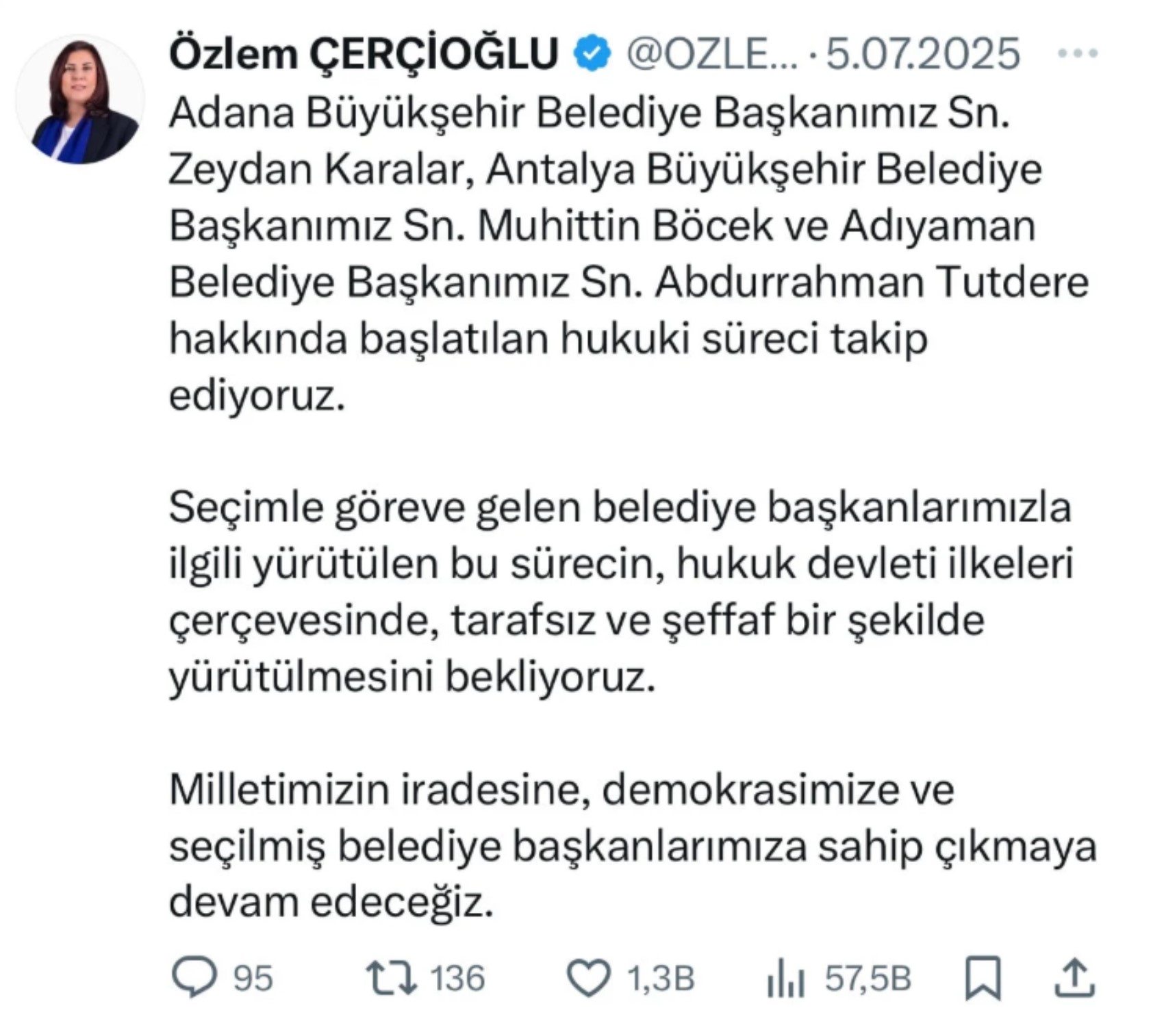 AKP'ye geçen Özlem Çerçioğlu'ndan sosyal medya hamlesi: Paylaşımlarını hala silmedi! İktidar buna ne diyecek?