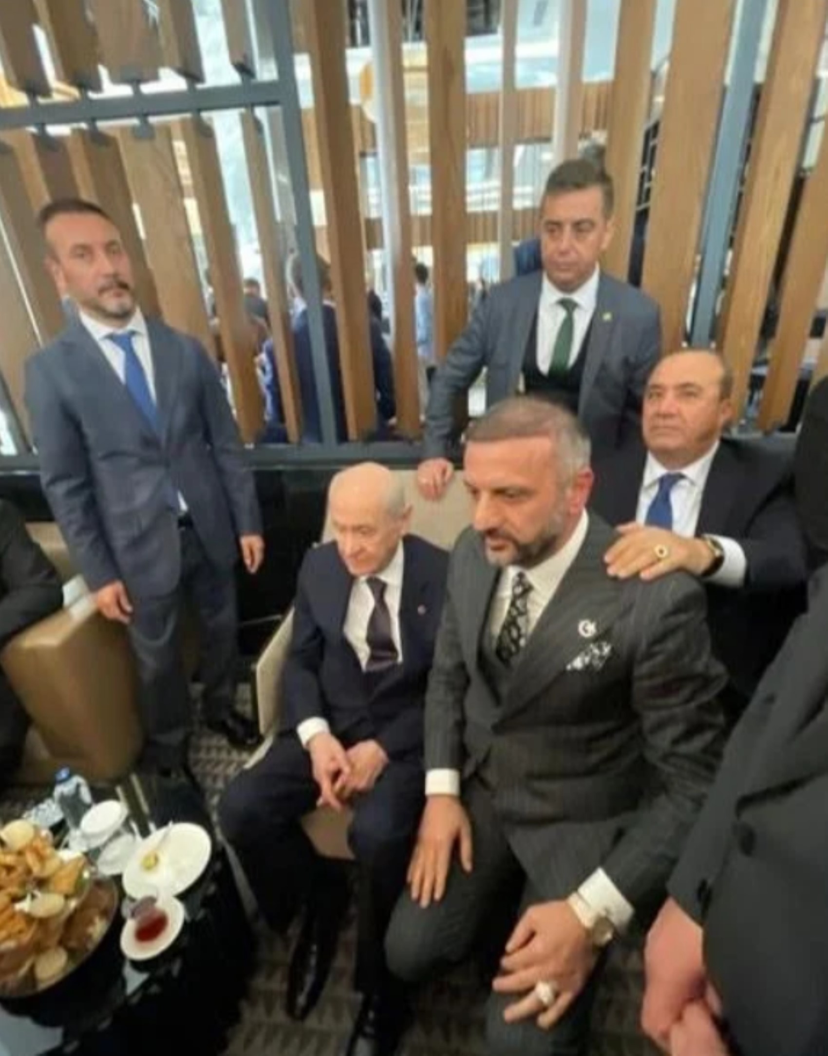 MHP lideri Devlet Bahçeli'yi Alaattin Çakıcı ile birlikte ziyaret etmişti: Gözaltına alındı
