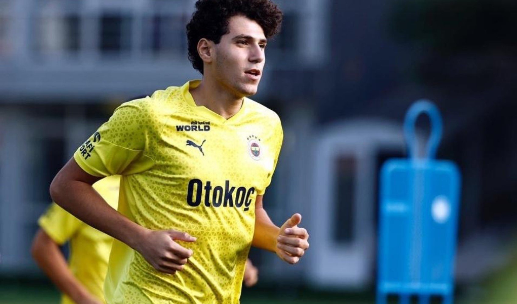Fenerbahçe, Omar Fayed’i Arouca’ya kiralık gönderdi