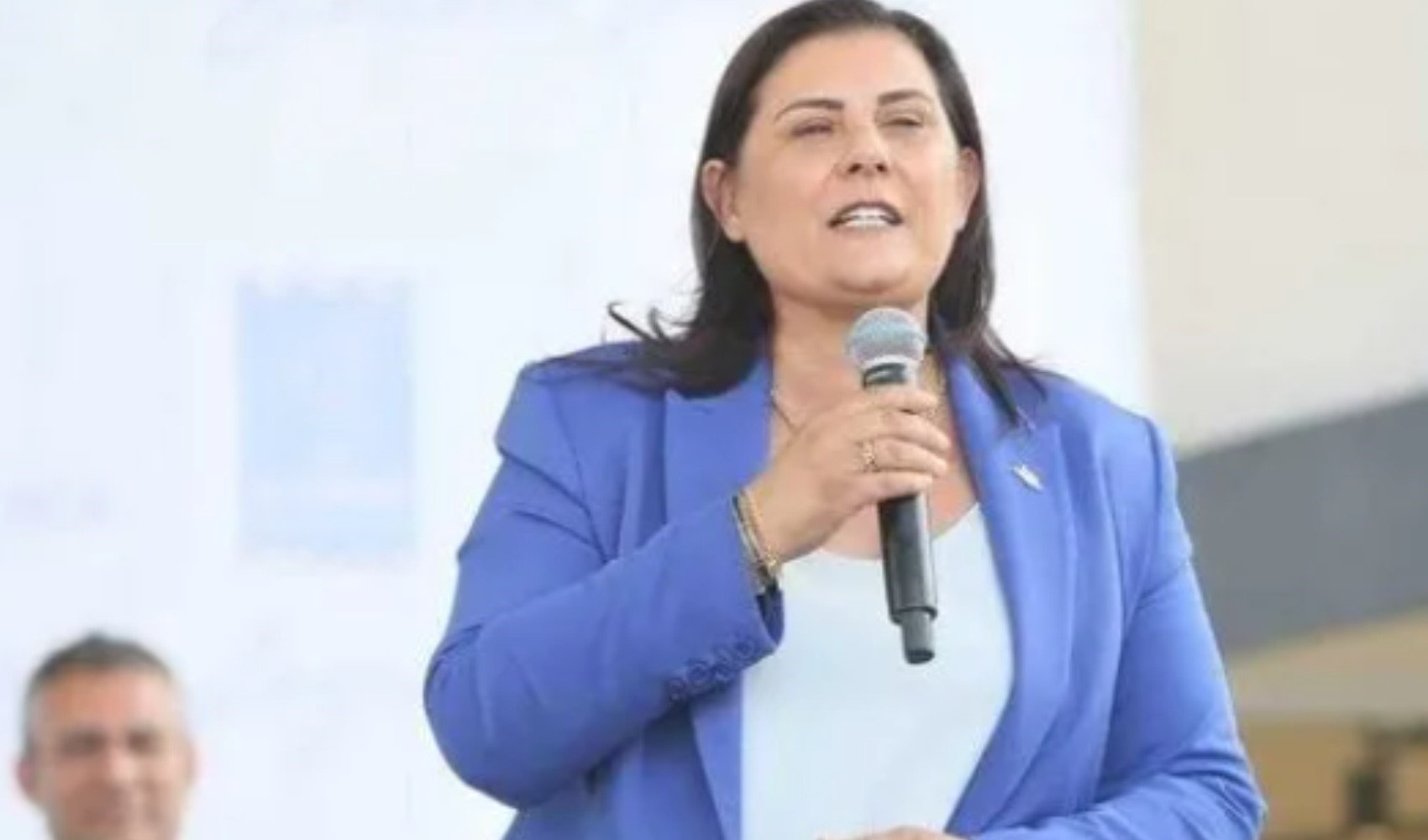 CHP'li Bülbül, Çerçioğlu'na AKP'ye geçişi nedeniyle sert çıktı