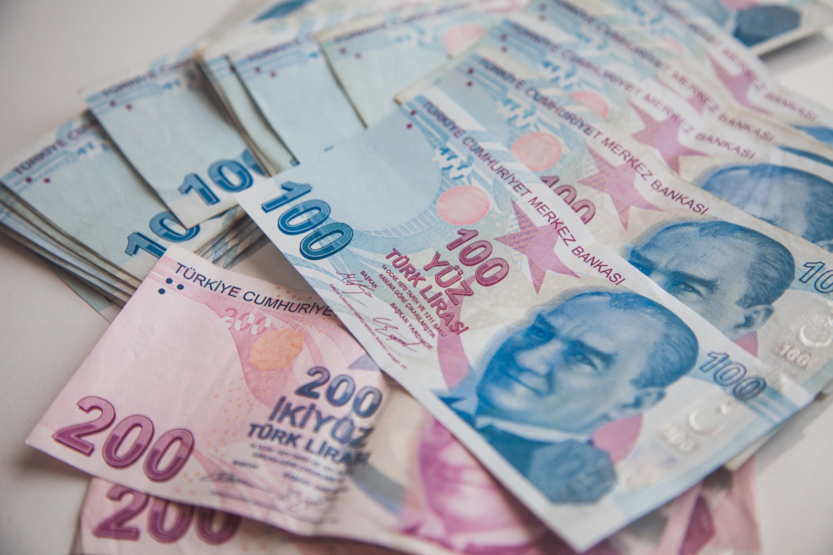Emekli ve memurlar için 3 farklı zam senaryosu! İşte masadaki rakamlar...
