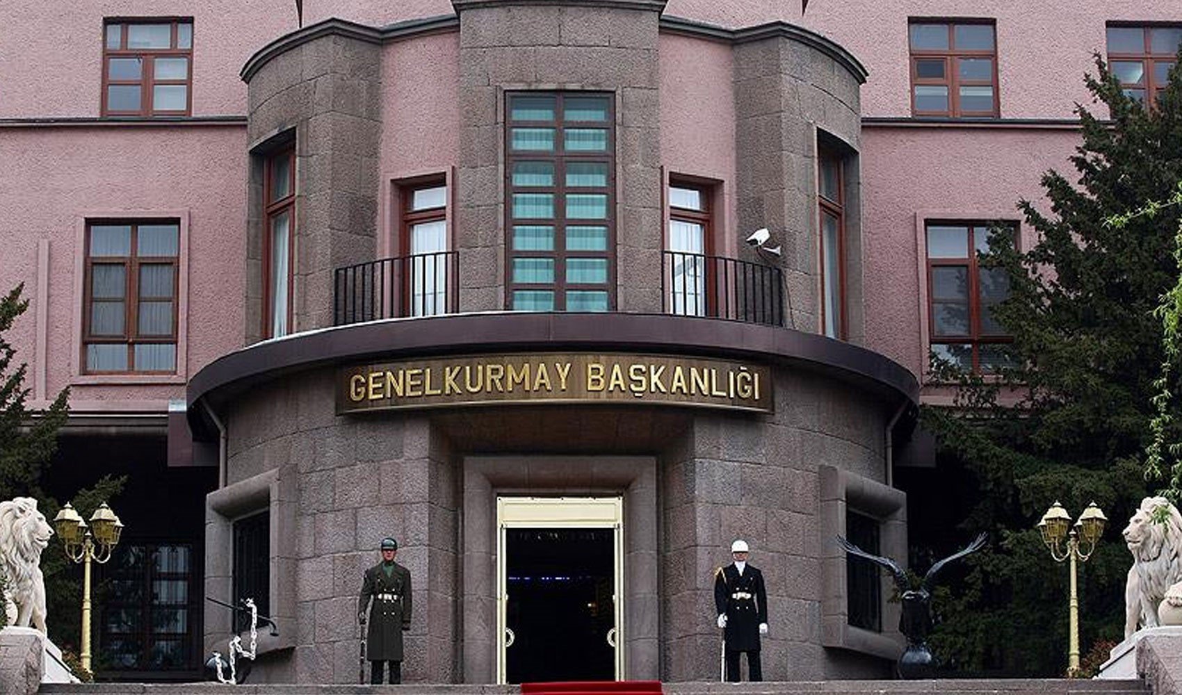 YAŞ kararları sonrası TSK’da sürpriz istifa! Orgeneral emekliliğini istedi