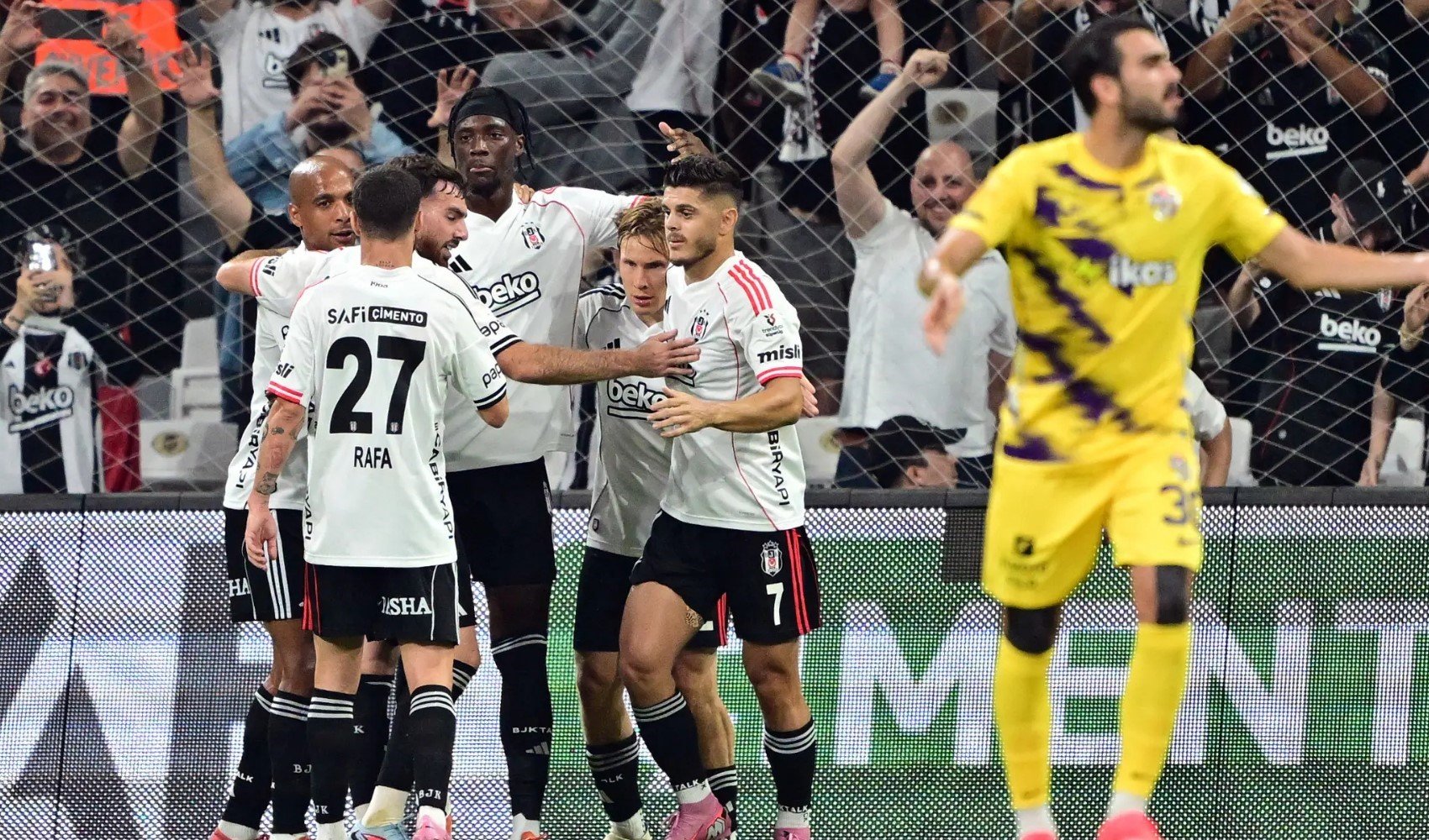 Beşiktaş son nefeste kazandı! Rafa Silva noktayı koydu