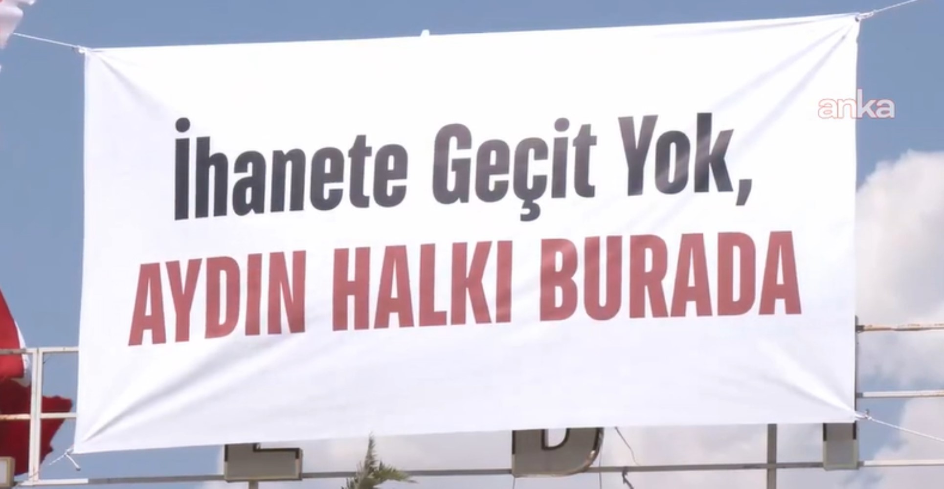 CHP'de Aydın mitingi için geri sayıma geçildi: AKP'ye 'topuklayan' Özlem Çerçioğlu'nu kızdıracak pankartlar!