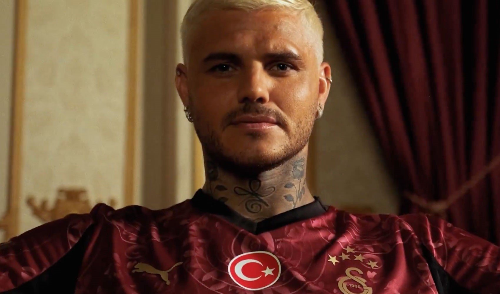 Galatasaray alternatif formasını tanıttı: Mekteb-i Sultani'den esinlenildi