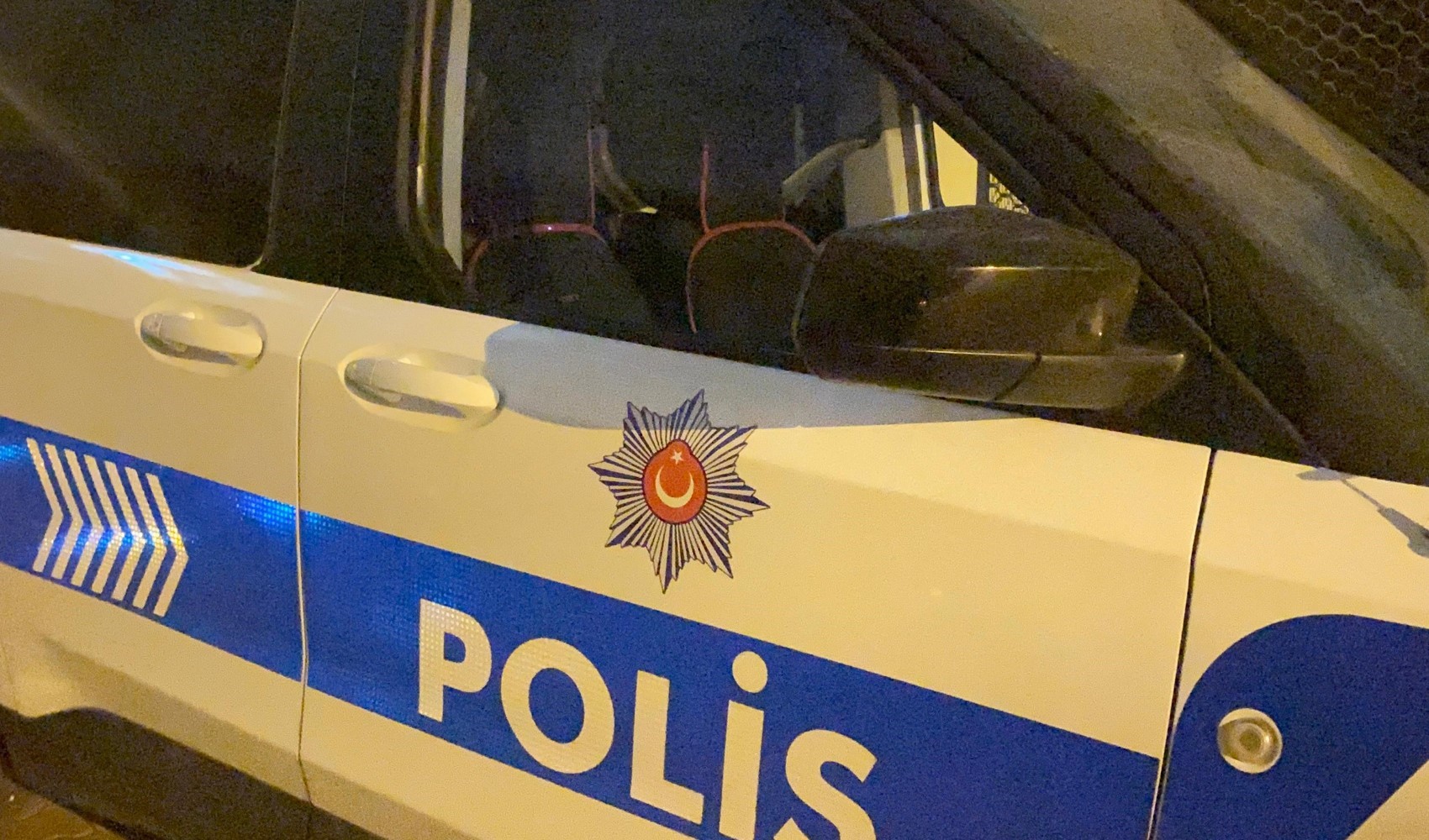 Tartıştığı kadını bıçakla yaralayıp hastanelik etti