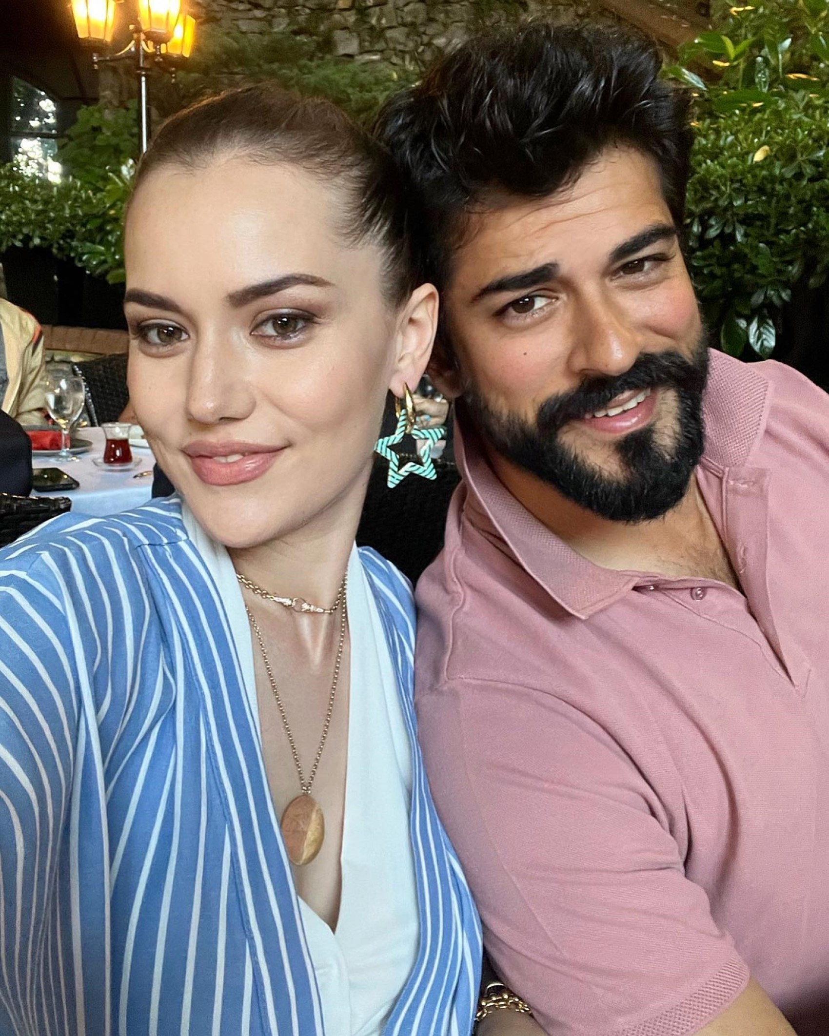 Fahriye Evcen ve Burak Özçivit ‘şiddet’ iddialarından sonra sessizliğini bozdu