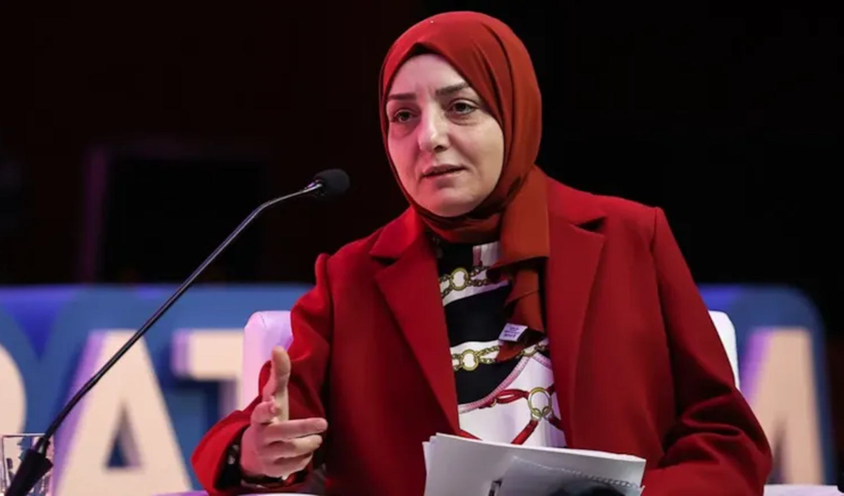 Cumhurbaşkanı Başdanışmanı yeni bir skandalla gündemde... Narin Güran'ın akrabasını tehdit etti