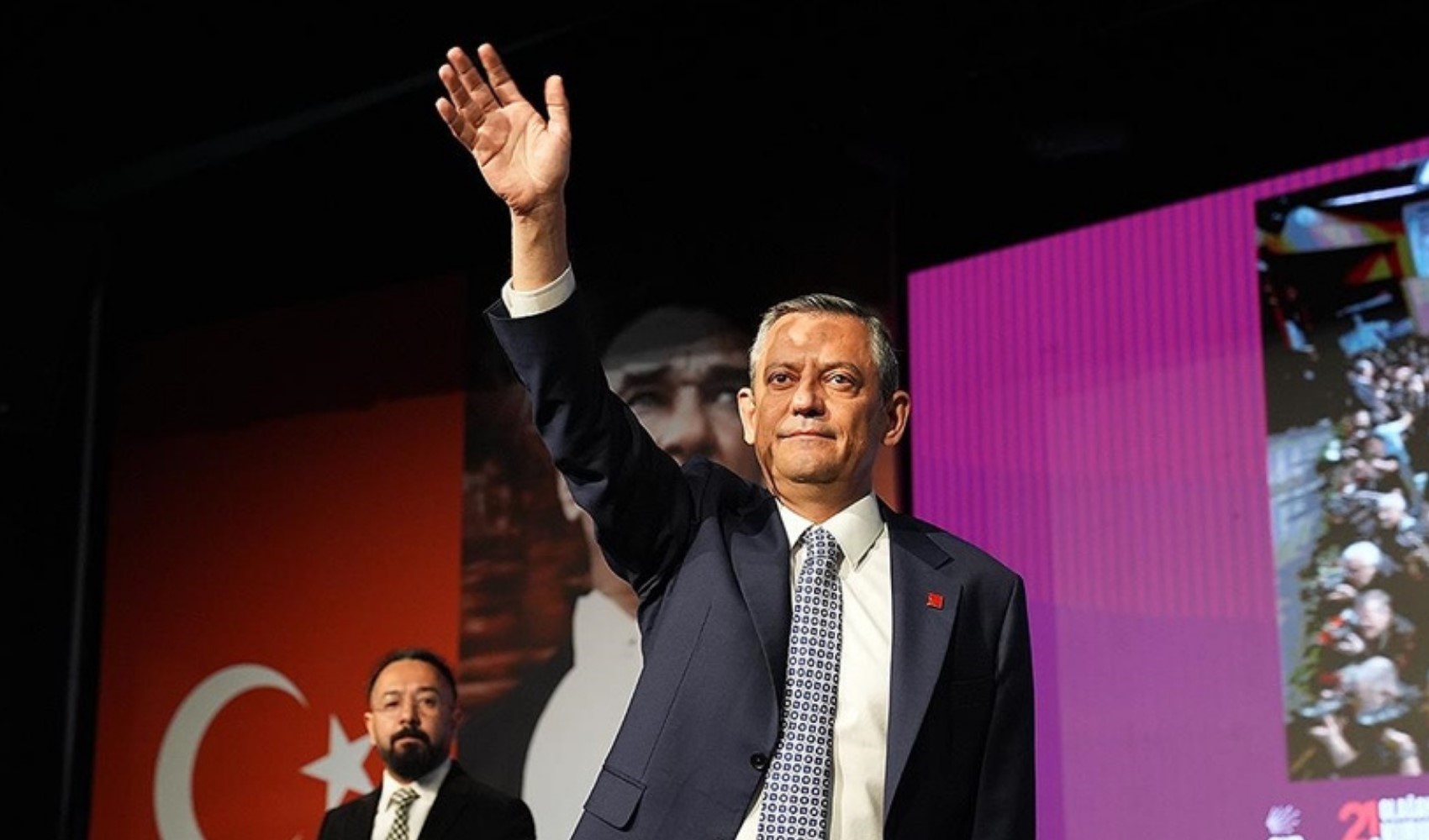 Fatih Altaylı Silivri'den aktardı: Özgür Özel büyük bir sürpriz hazırlığında!