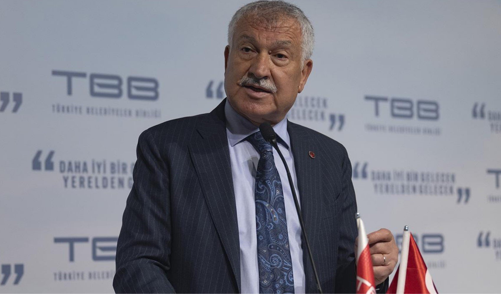 Zeydan Karalar'ın görevden uzaklaştırılmasına yargı engeli: Dava açıldı
