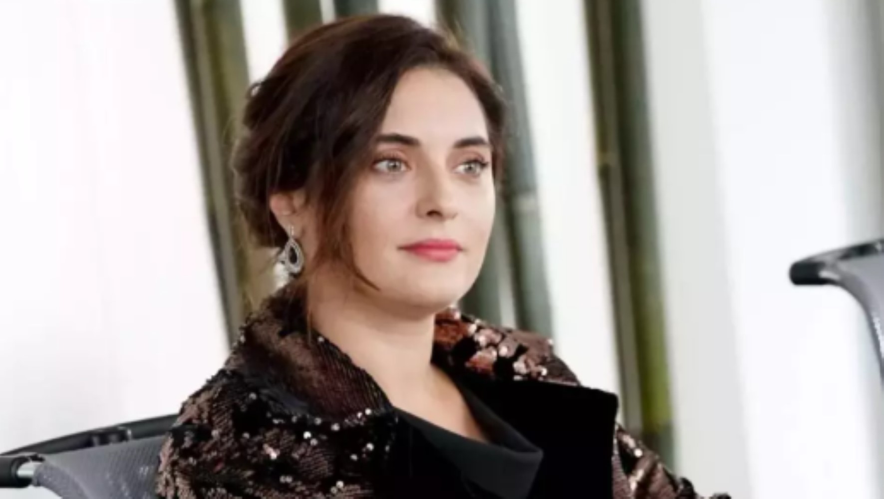 Sanat dünyasında taciz skandalları peş peşe geliyor: Aslıhan Gürbüz 'Bir ifşa da arkadaşımdan geliyor' diyerek açıkladı