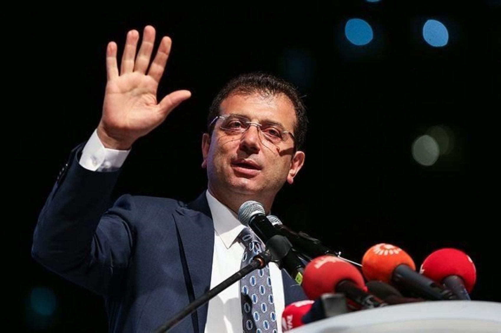 Ekrem İmamoğlu'nun milletvekillerine gönderdiği kitapçığın içeriği belli oldu: İşte operasyonların perde arkası...