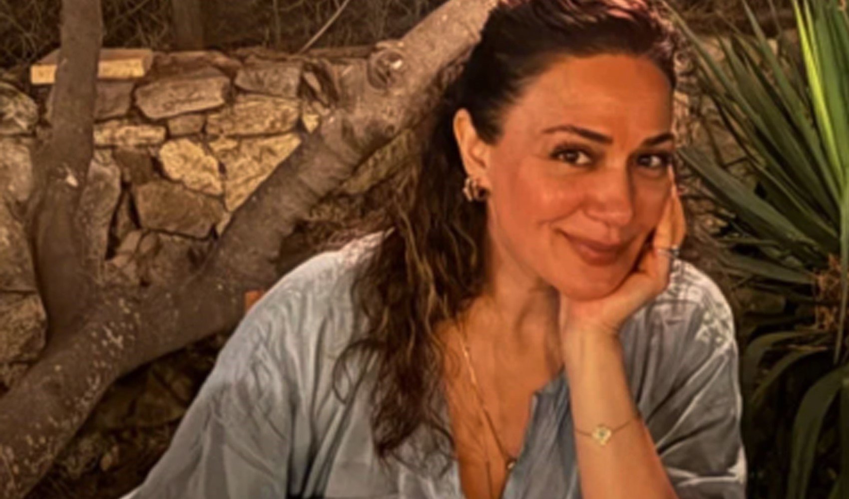 Oyuncu Özge Borak'ın üniversite sevinci: Öğrenci olmanın heyecanı sardı