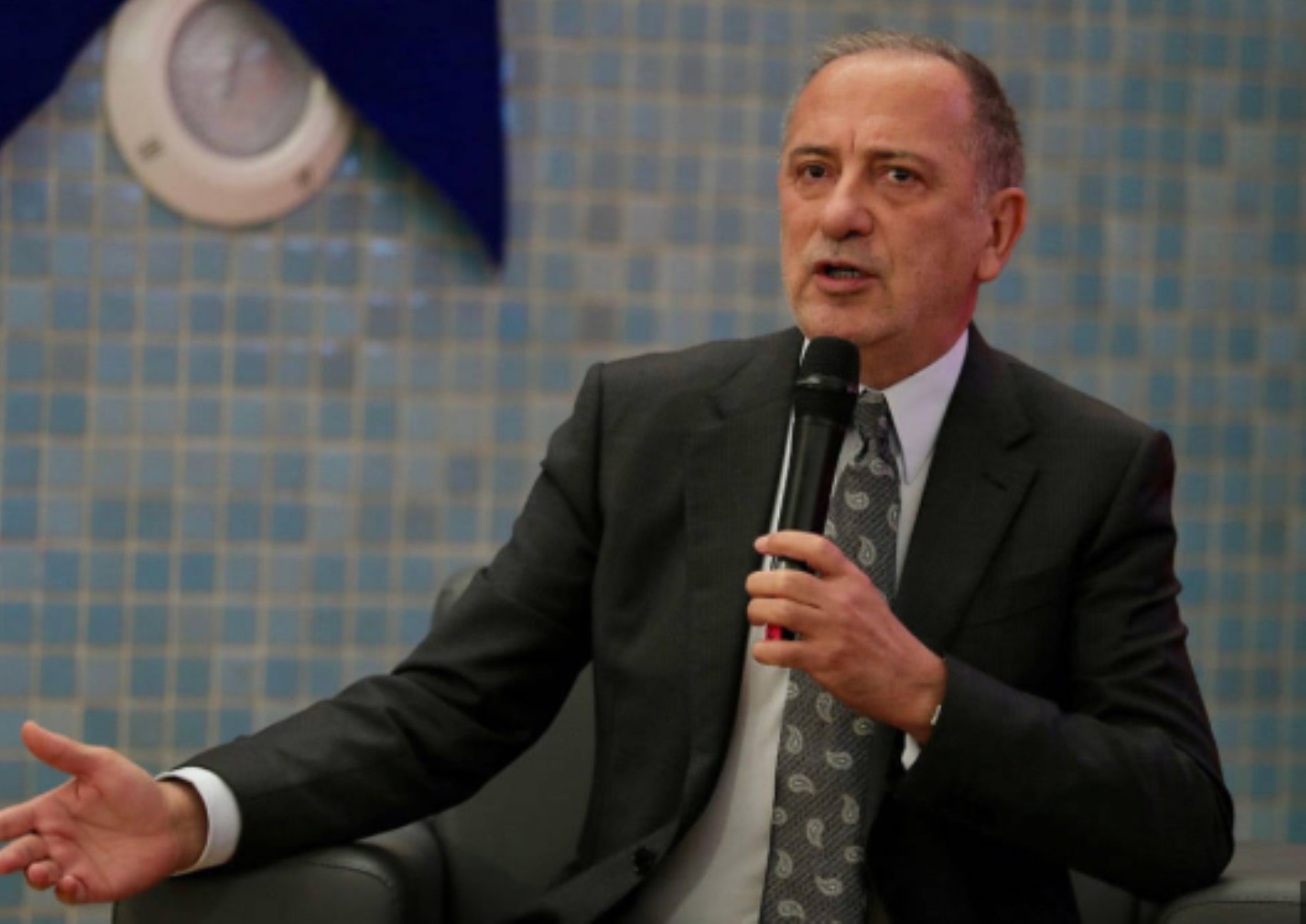 Fatih Altaylı, CHP'ye yönelik operasyonları bitirecek tek formülü açıkladı: Bütün CHP'liler şunu yapsın..!