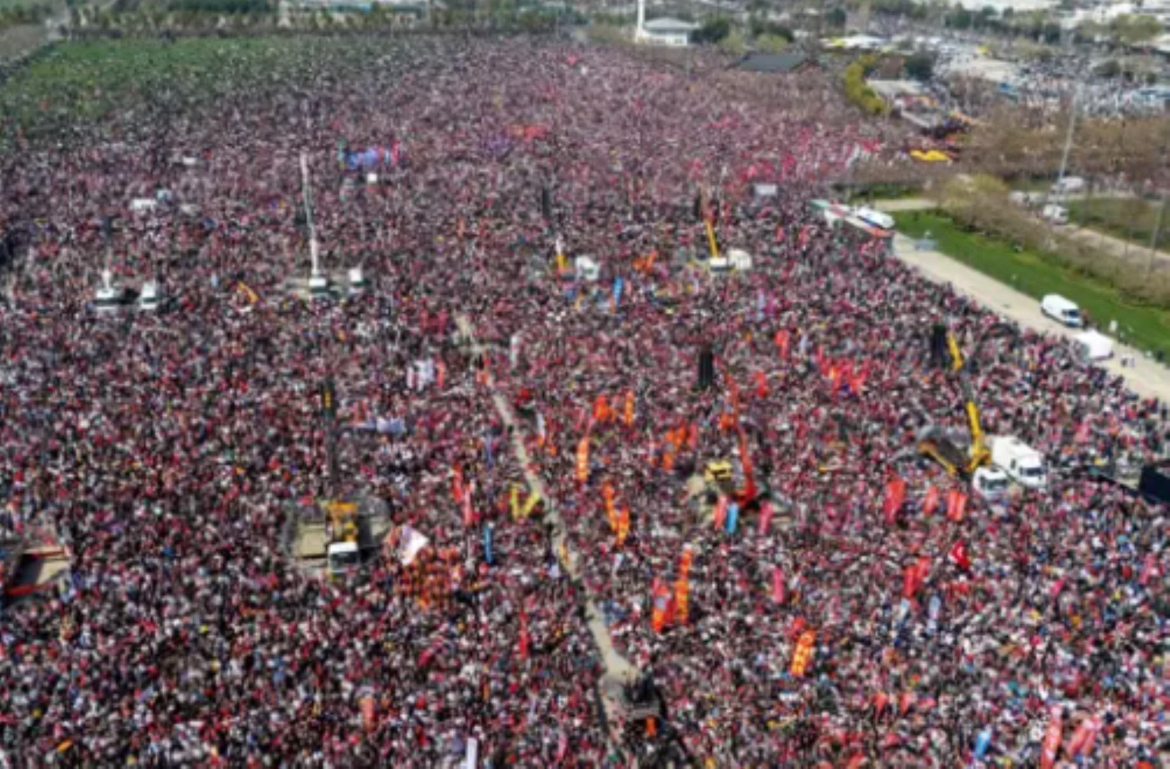 Fatih Altaylı, CHP'ye yönelik operasyonları bitirecek tek formülü açıkladı: Bütün CHP'liler şunu yapsın..!