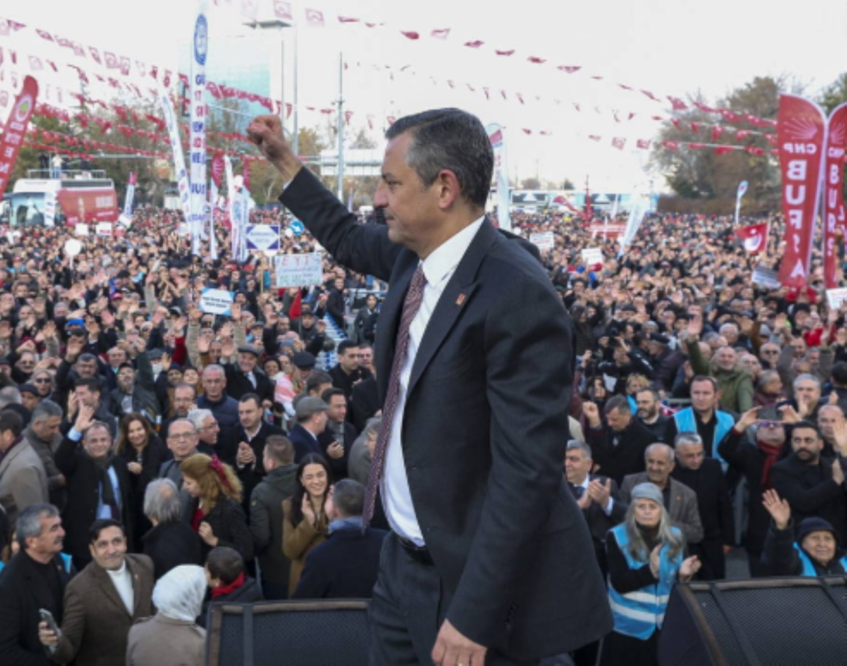 Fatih Altaylı, CHP'ye yönelik operasyonları bitirecek tek formülü açıkladı: Bütün CHP'liler şunu yapsın..!