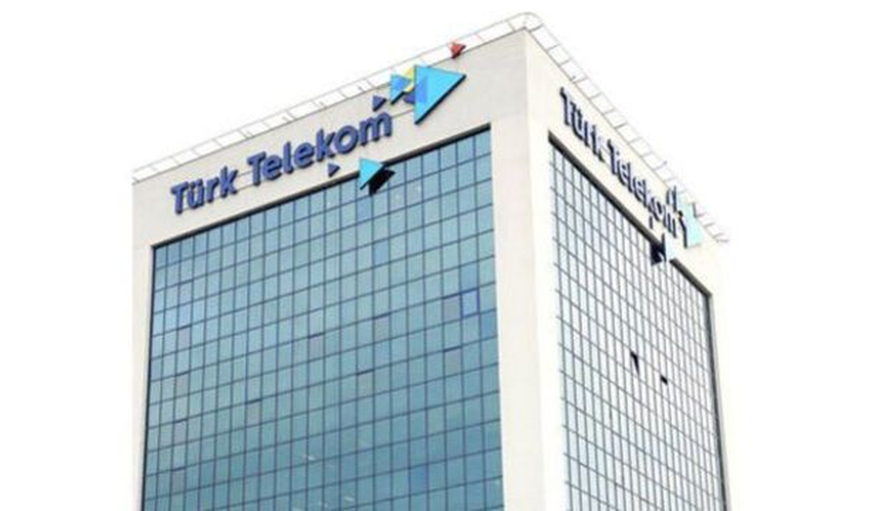 Türk Telekom'un sözleşmesi 2050'ye kadar uzatıldı