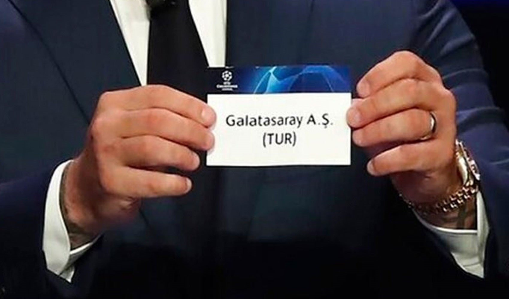 Galatasaray'ın Şampiyonlar Ligi'ndeki rakipleri bugün belli olacak! Kura çekimi saat kaçta?