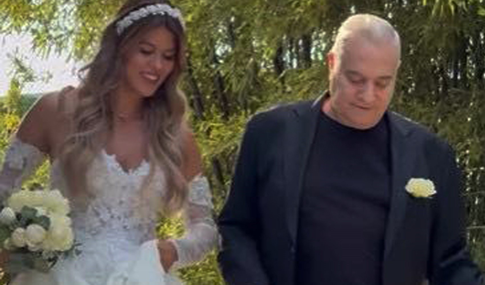 Mehmet Ali Erbil'den uyuyakaldığı için nikah şahidi olamayan Sertaç Ortaç'a tepki