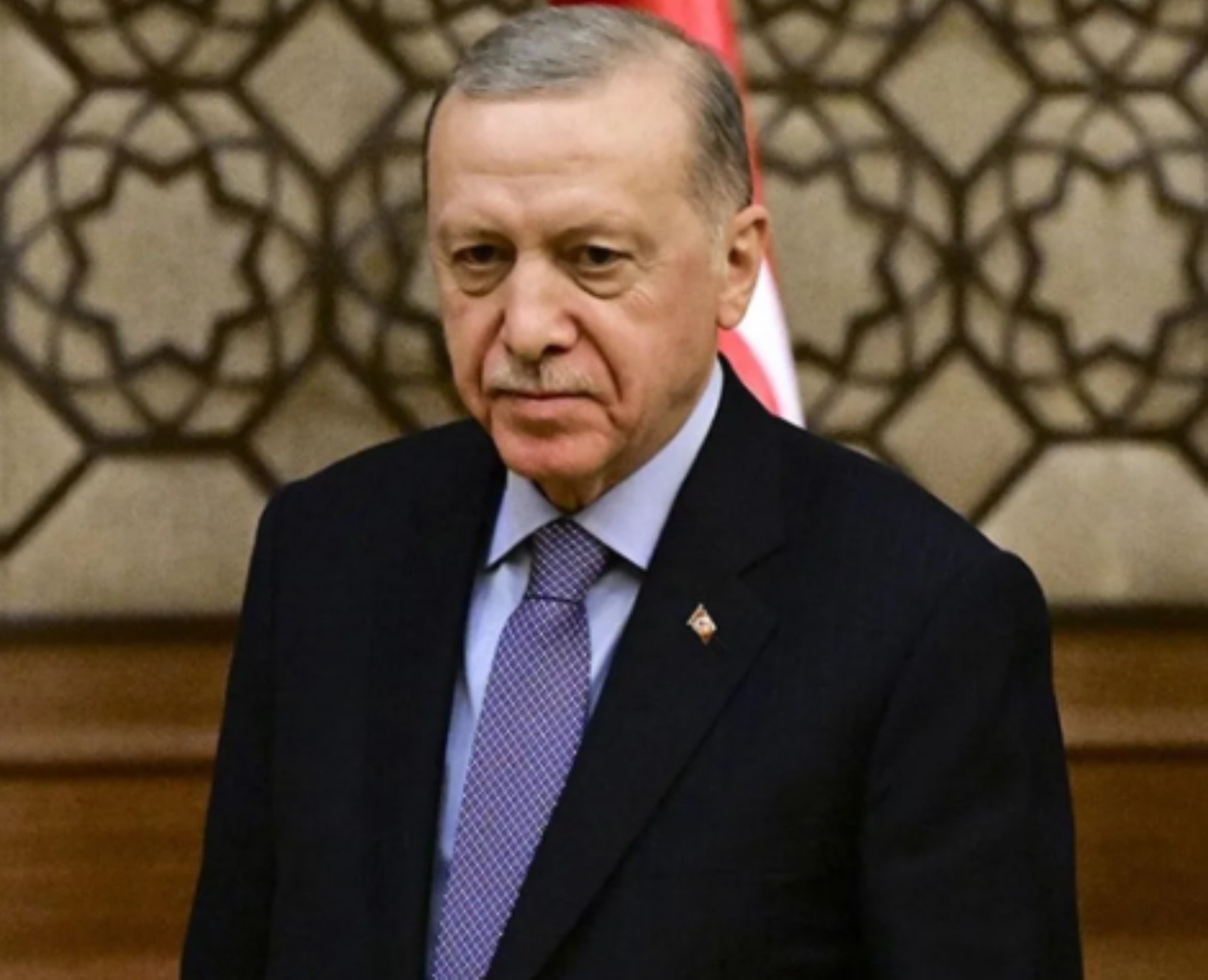 'RTE çok yoruldu' dedi! Yandaş yazardan Erdoğan'a emeklilik çağrısı: Yerine gelecek ismi de belirledi