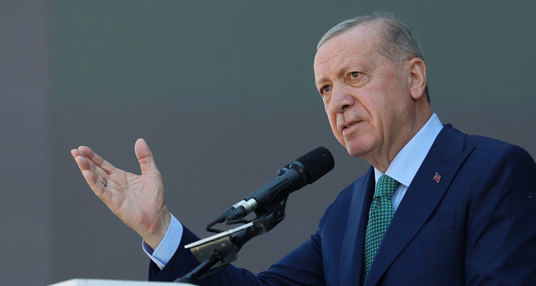'RTE çok yoruldu' dedi! Yandaş yazardan Erdoğan'a emeklilik çağrısı: Yerine gelecek ismi de belirledi