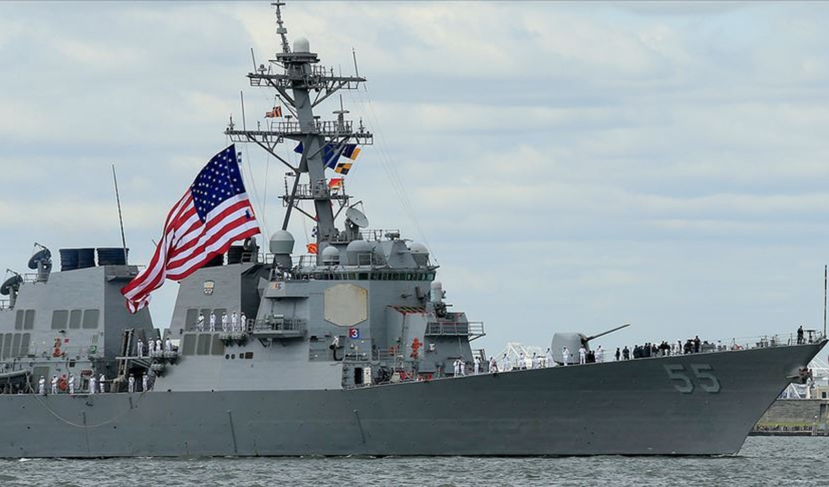 ABD’den Latin Amerika’ya dev askeri sevkiyat: Gözler Venezuela kıyılarında