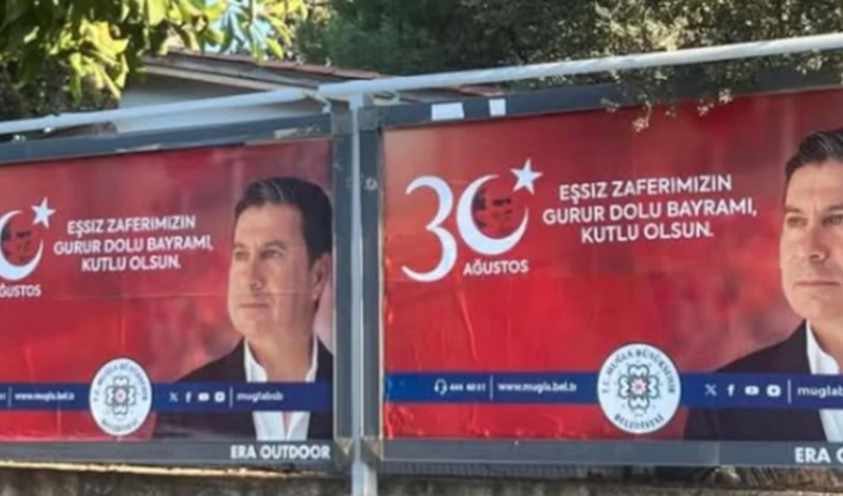 Muğla’da 30 Ağustos afiş krizi: Tartışmalı fotoğraf dikkatlerden kaçmadı