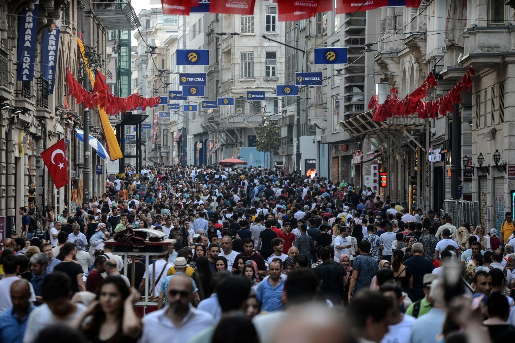 'Erken seçim' anketinden Erdoğan ve Bahçeli'ye kötü haber! Yüzde 69 aynı yanıtı verdi