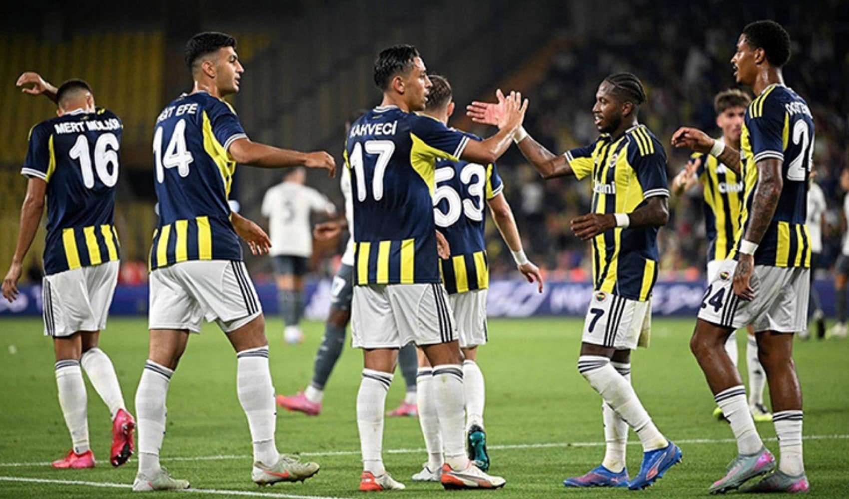 Fenerbahçe'den Arial Font kararı
