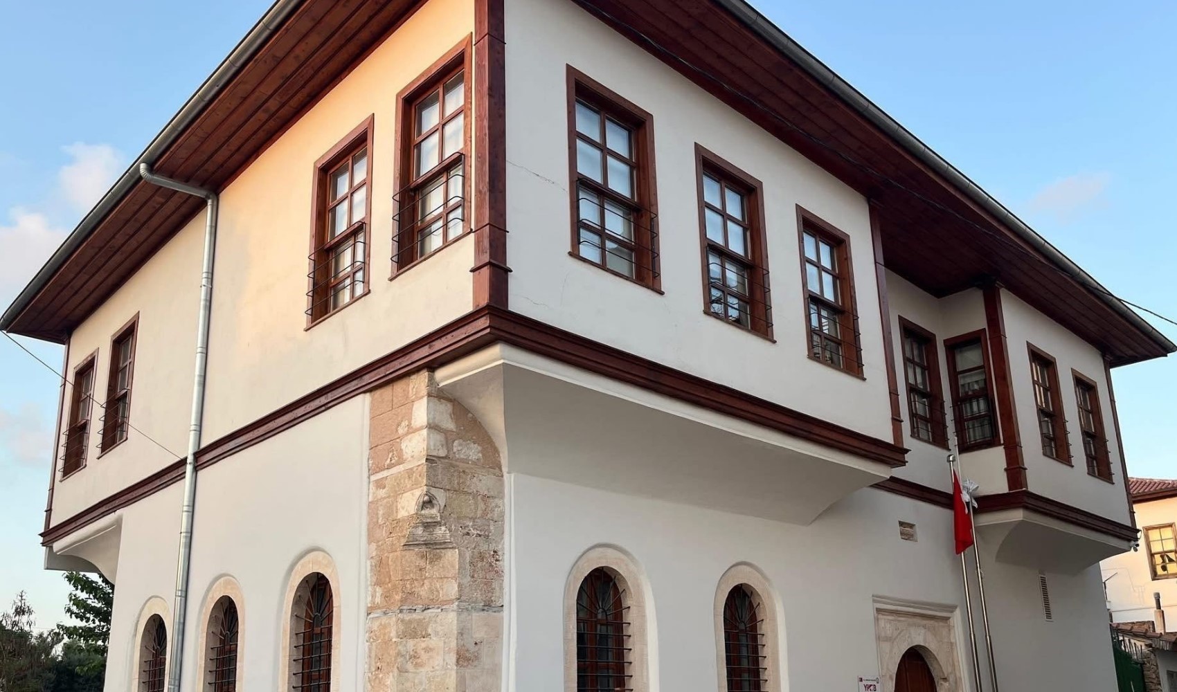 AKP’li yöneticinin konağının restorasyonuna kamu kaynağı aktarıldı: 15 Milyon TL harcandı