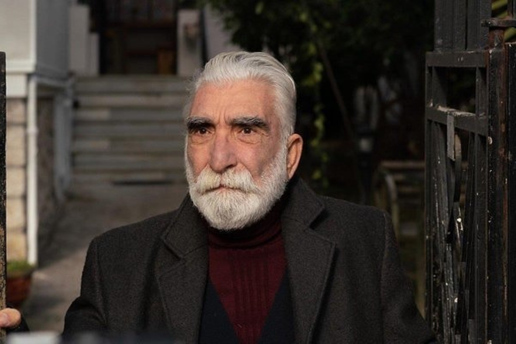 Sanat dünyasında taciz iddiaları gündeme gelmeye devam ediyor: 'Asansörde taciz etti, gece boyu aradı'