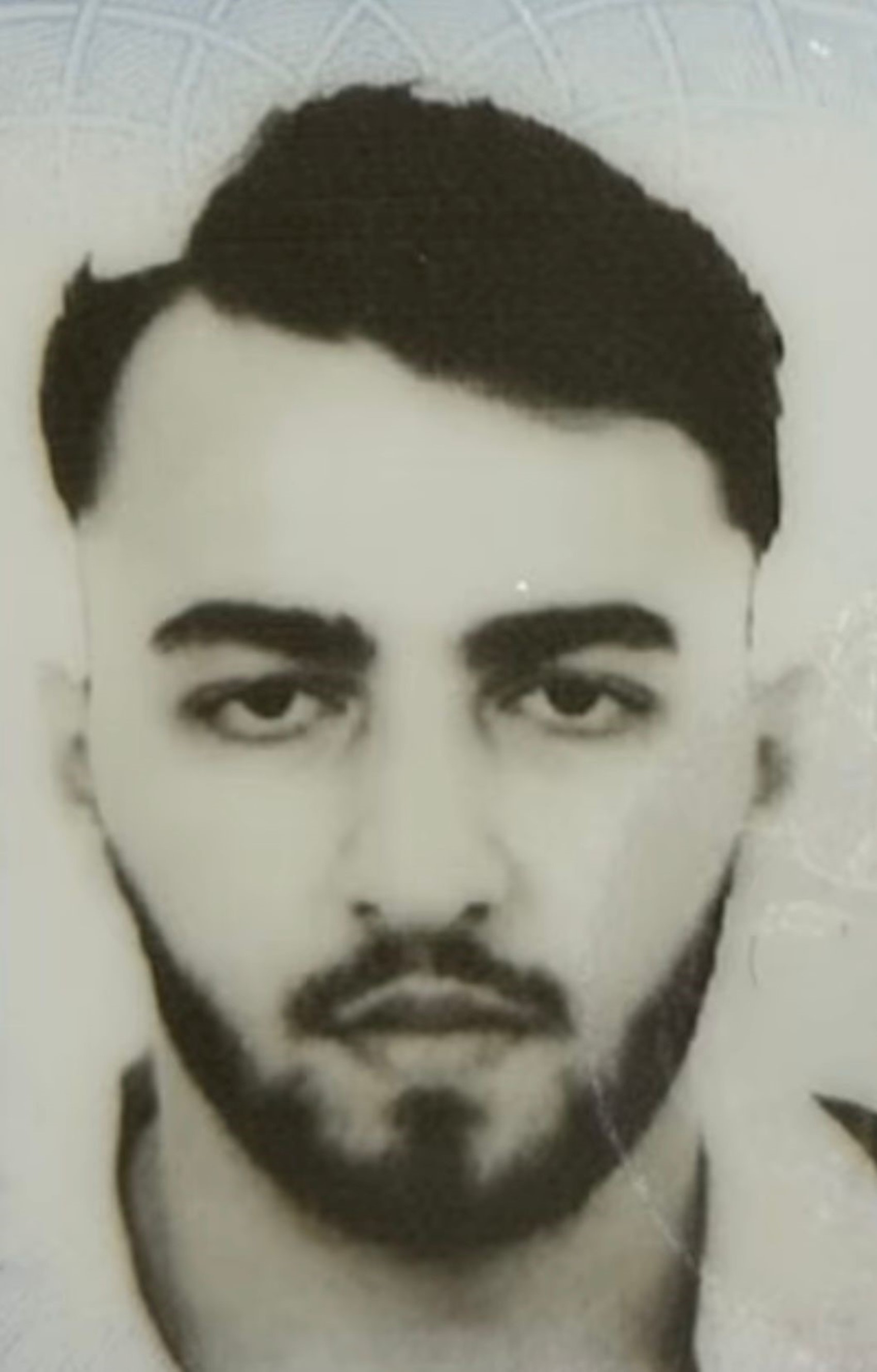 Üniversitede 15 yaşındaki kızı kafasından vurdu: Aynı silahla intihar etti