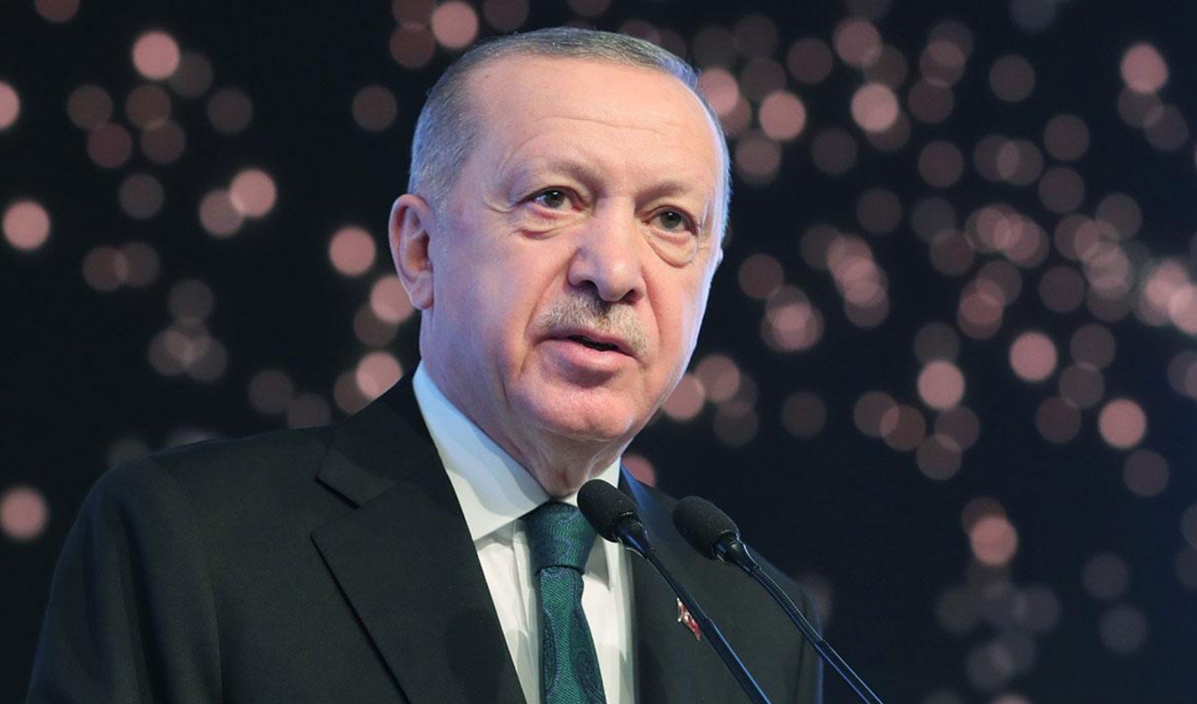 AKP, Erdoğan’ın yeniden adaylığını istiyor AKP, Erdoğan’ın yeniden adaylığını istiyor