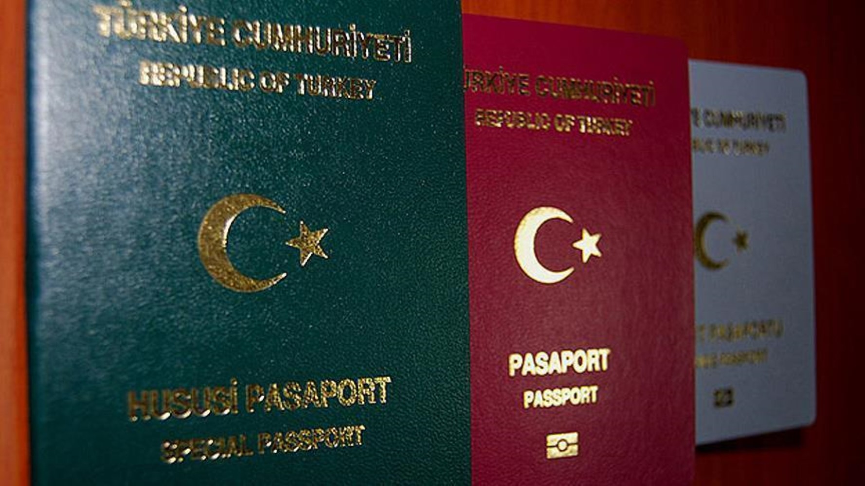 Sahte belgelerle vatandaşlık vurgunu: Binlerce kişiye Türk pasaportu verilmiş!