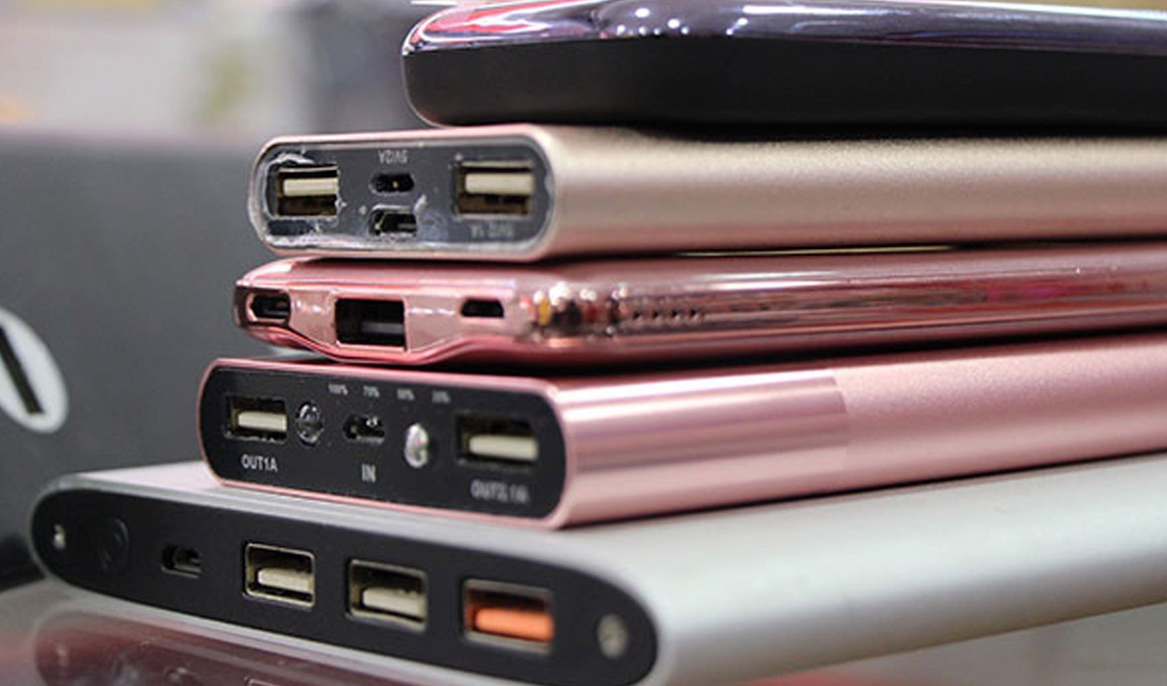 Bakan Uraloğlu'ndan hava yolu şirketlerine 'powerbank' tavsiyesi: 'Yasaklansın'