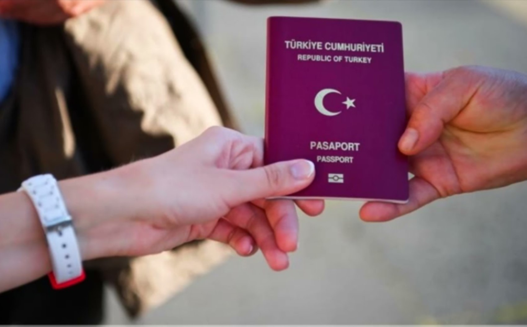 Vatandaşlık üzerinden büyük vurgun! 'Tapu Müdürü biliyordu, savcılık sessiz kaldı' iddiası
