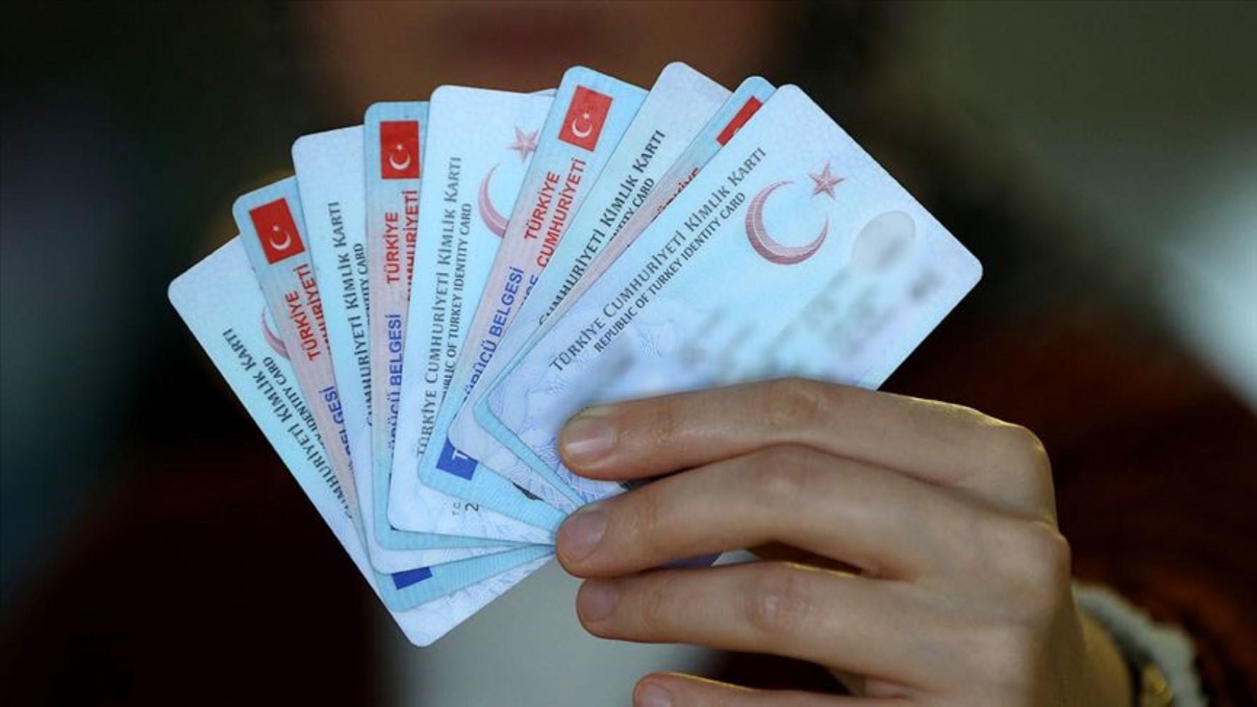 Vatandaşlık üzerinden büyük vurgun! 'Tapu Müdürü biliyordu, savcılık sessiz kaldı' iddiası