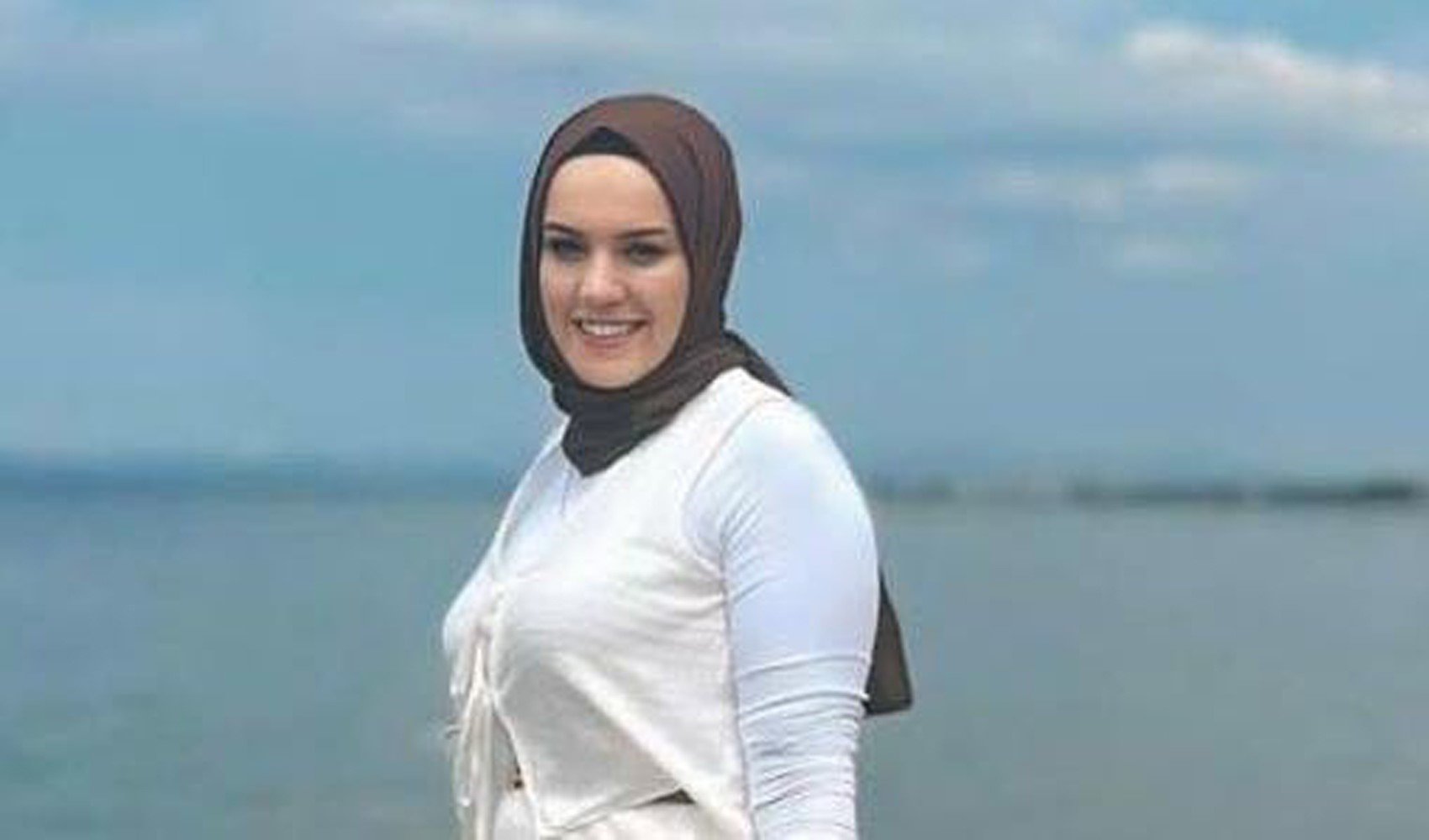 Boşanma aşamasındaki eşini bıçaklayıp intihar etti