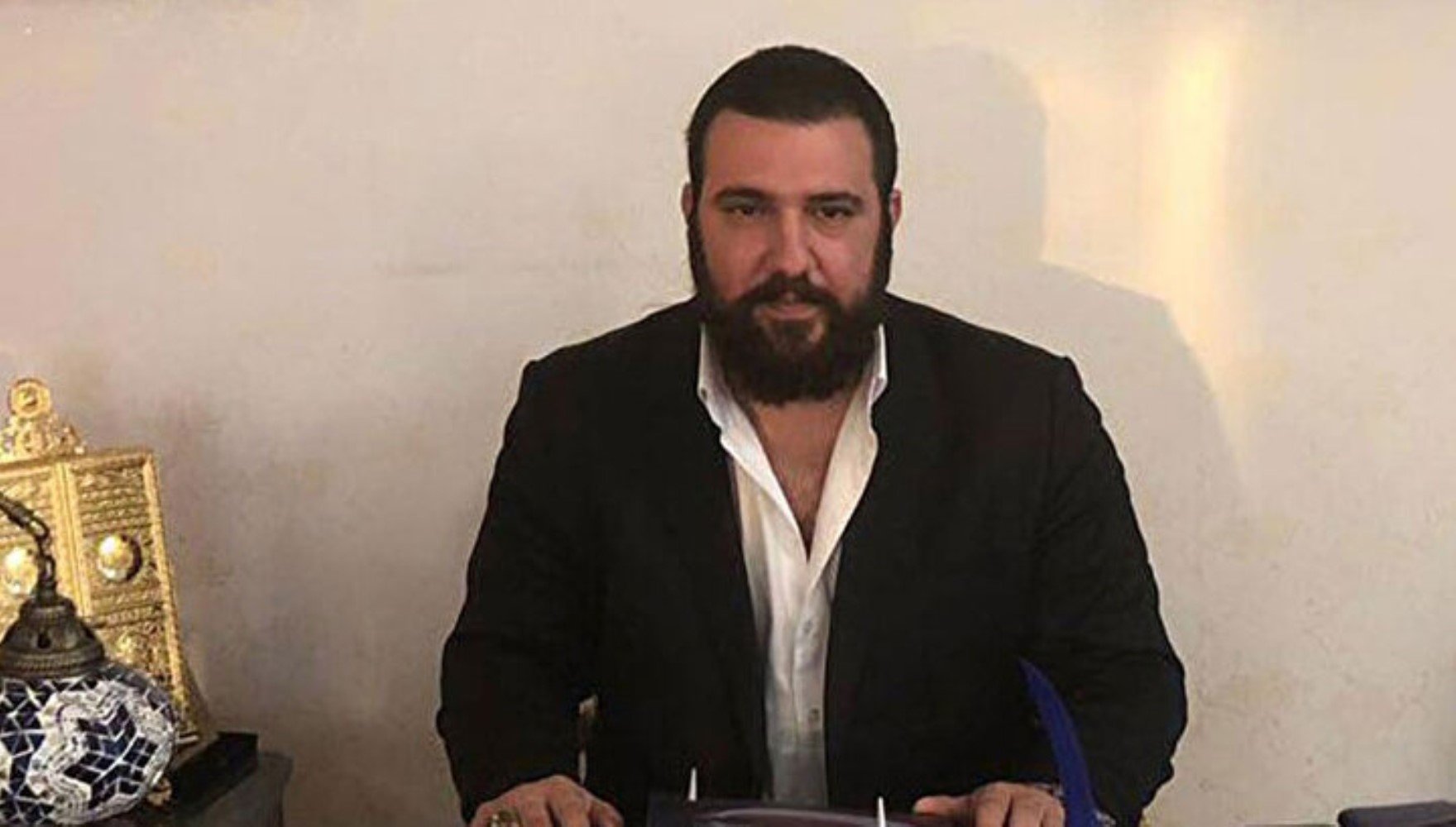 Abdülhamit'in sahte diplomalı torunu bakın ne yapmış... İşte 'Osmanlı'yı ihya' planı: Metrekaresi 50 bin TL!