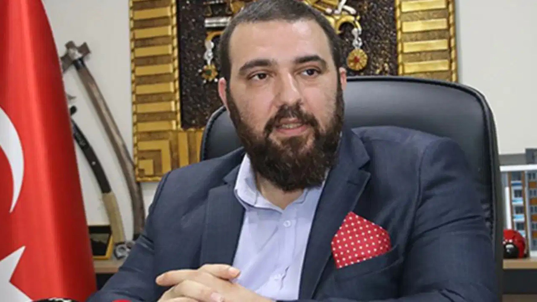 Abdülhamit'in sahte diplomalı torunu bakın ne yapmış... İşte 'Osmanlı'yı ihya' planı: Metrekaresi 50 bin TL!