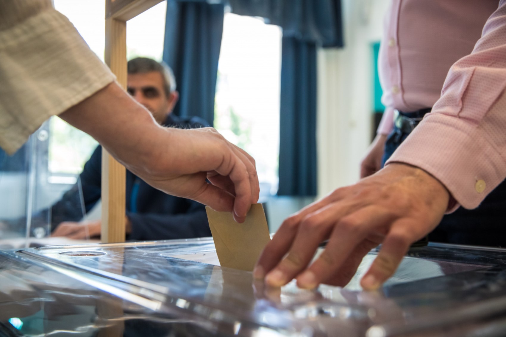 Ağustos ayının ilk anketinden Erdoğan'ı düşündürecek sonuç! İşte CHP ile AKP arasındaki fark...