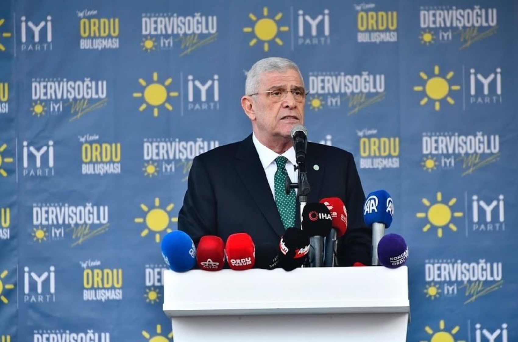 Ağustos ayının ilk anketinden Erdoğan'ı düşündürecek sonuç! İşte CHP ile AKP arasındaki fark...