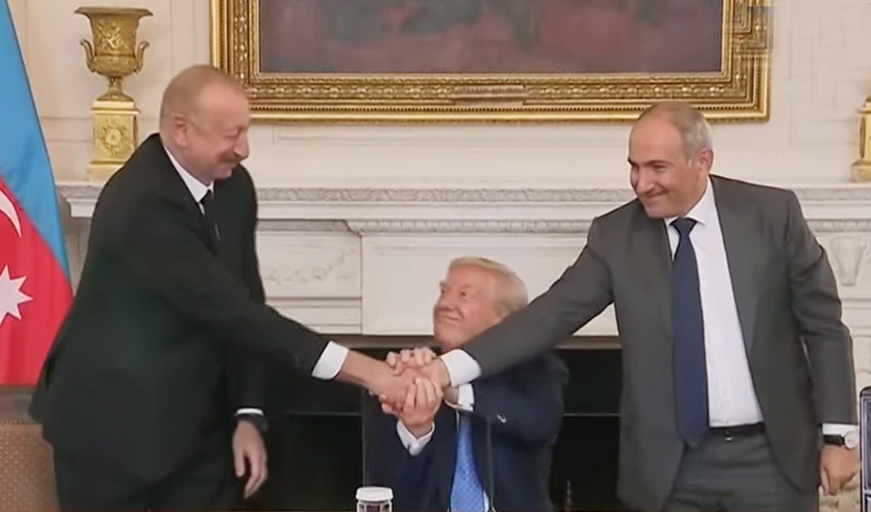 Trump'tan zirve açıklaması: Azerbaycan ve Ermenistan tüm savaşı sonsuza dek bitirmeyi kabul etti