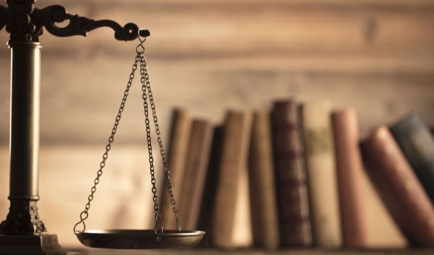 Hukuk fakültelerine girişte başarı sıralaması barajı değişti