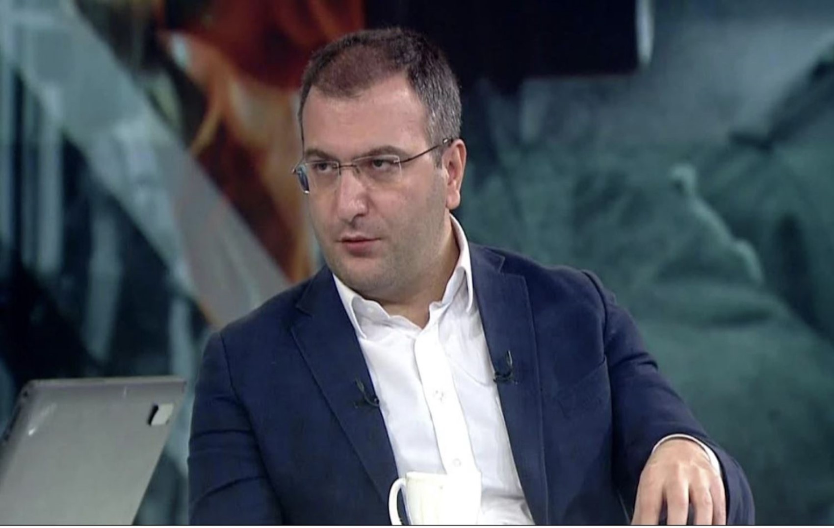 CHP İstanbul iddianamesi tartışma yarattı: Cem Küçük ceza çıkmaz dedi