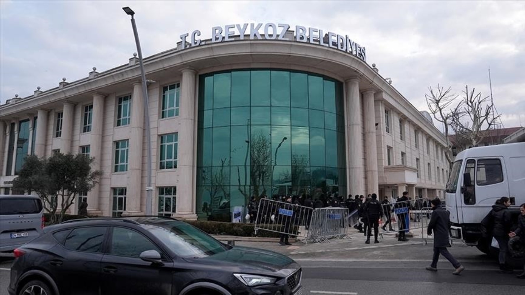 CHP Beykoz’da peş peşe istifalar geldi... İstifasını veren Uğur Gökdemir ile ilgili dikkat çeken iddia! 100 bin TL karşılığında...