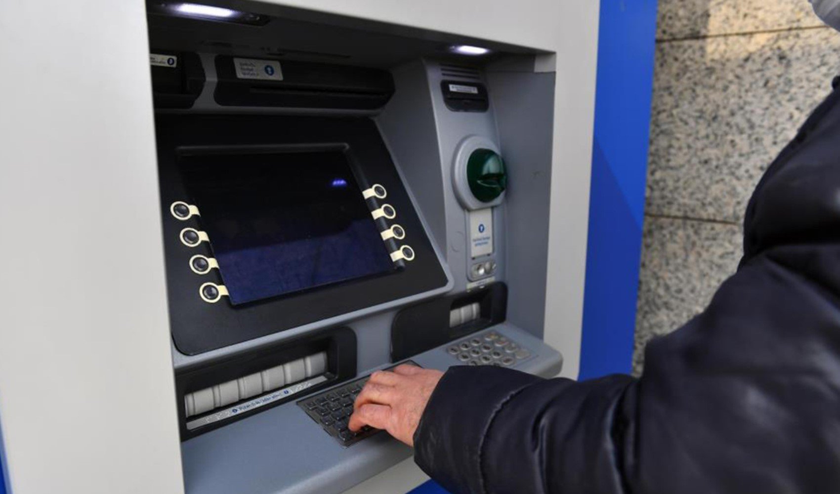 ATM’lerde yeni dönem başladı: Para çekme ve yatırma limitleri yükseldi
